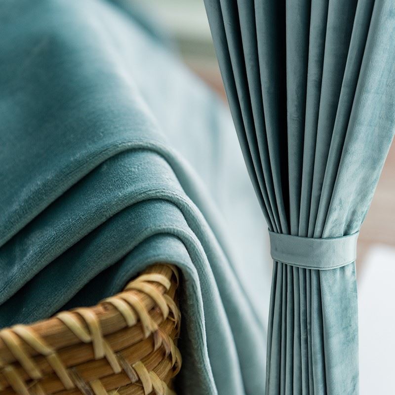 curtain 