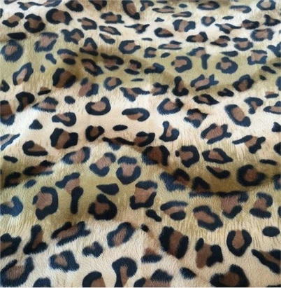 Leopar Baskı Kadife Döşemelik Kumaş